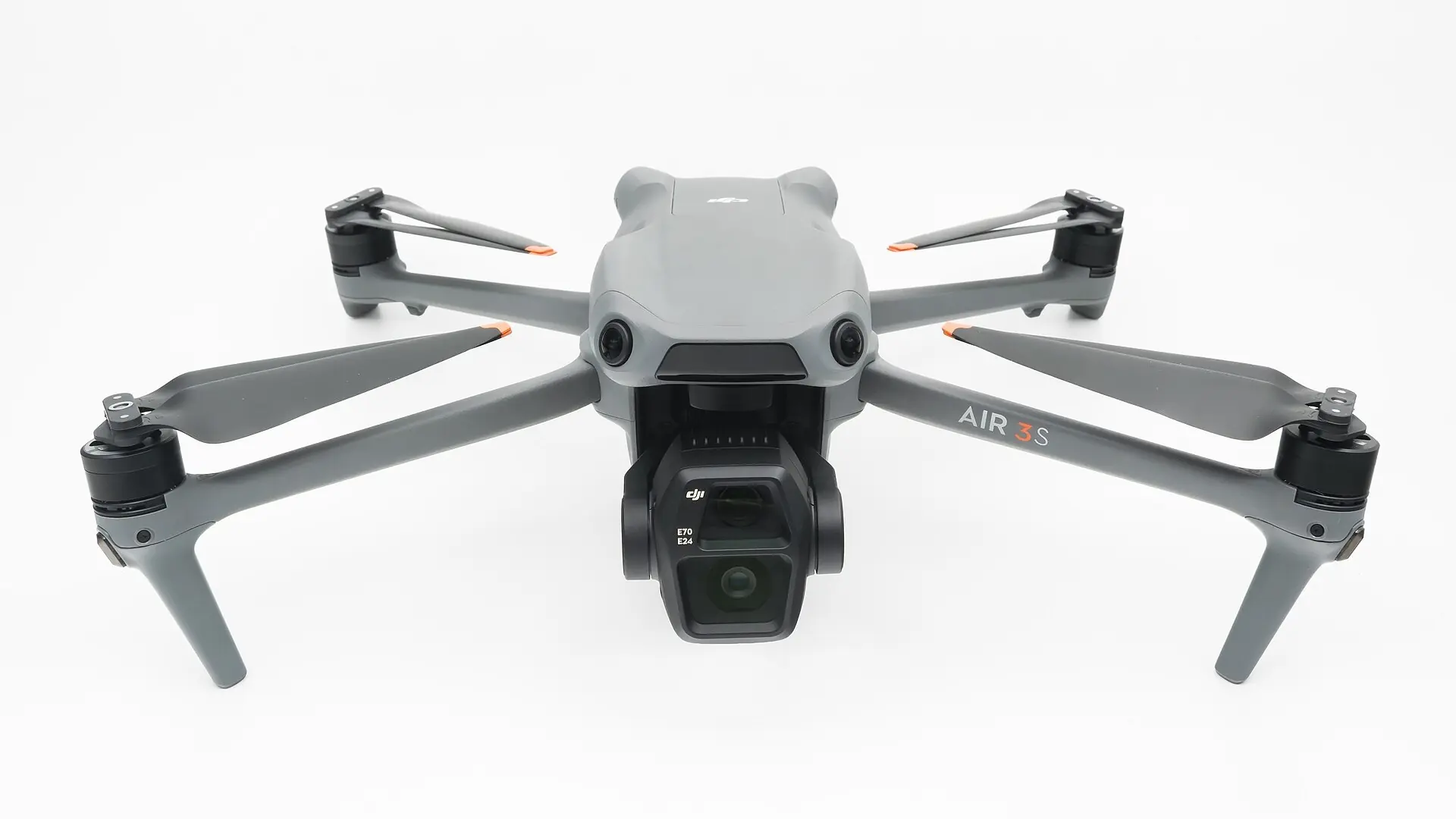 طائرة DJI Air 3S