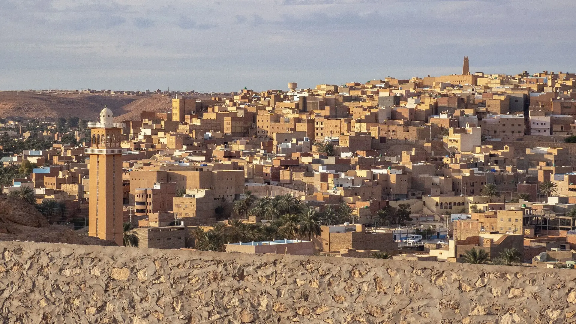 منظر عام لقصور وادي ميزاب في غرداية